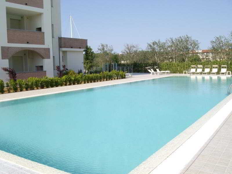 Residence Cleo Llido Degli Estensi Exterior photo
